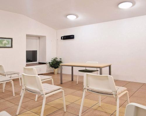 Nowosolna - lokal biurowo-usługowy 100 m2