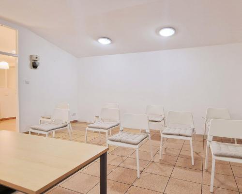 Nowosolna - lokal biurowo-usługowy 100 m2