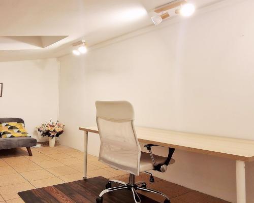 Nowosolna - lokal biurowo-usługowy 100 m2