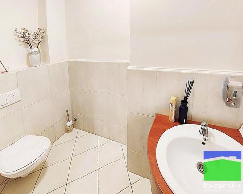 Centrum - gabinety do wynajęcia na I p. 160 m2