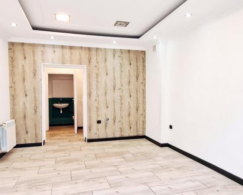 Górna / Dąbrowa - lokal na parterze 20m2