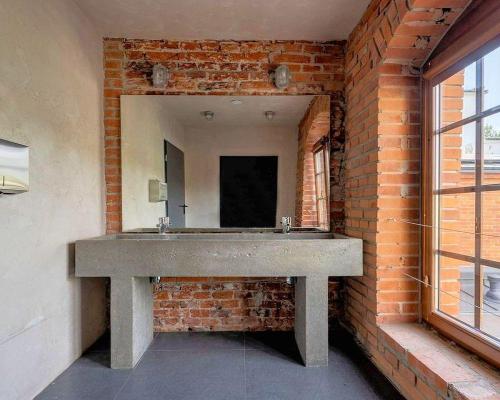 Górna - lokal biurowy o pow. 64 m2 ul. Skrzywana