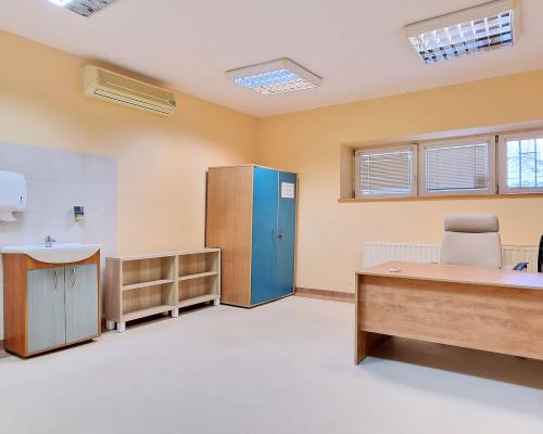 Centrum - gabinet 18 m2 I piętro al. Kościuszki