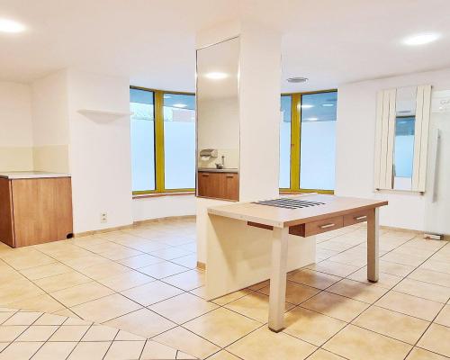 Centrum - gabinet 25,5 m2 parter