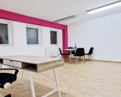 Widzew - biuro 24 m2 al. Piłsudskiego WIMA