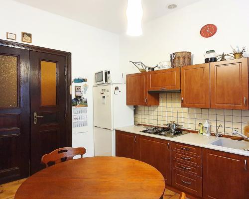 Centrum - na sprzedaż M4 - 102,78 m2 al. 1 Maja