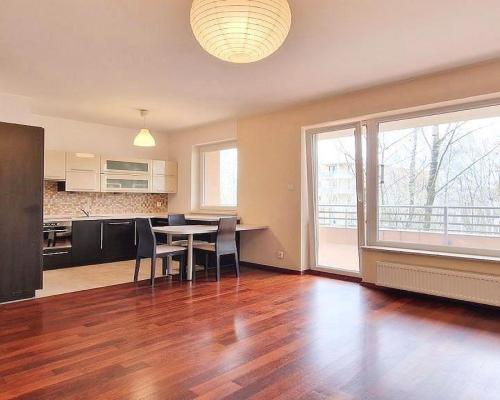 Janów na sprzedaż M3 z balkonem 14 m2 ul. Ketlinga