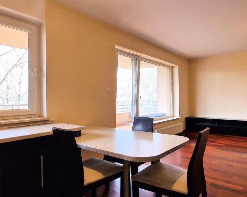 Janów na sprzedaż M3 z balkonem 14 m2 ul. Ketlinga