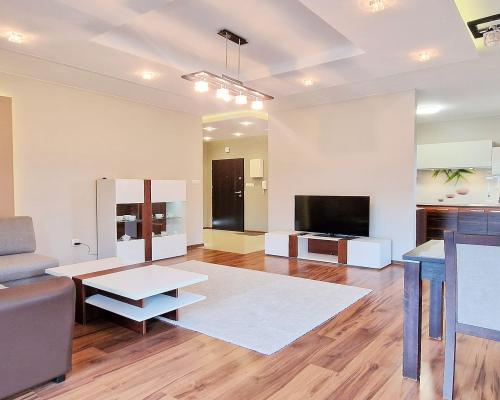 Widzew / Janów - do wynajęcia M4 z tarasem