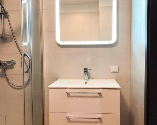 Polesie - do wynajęcia 2 pok. ul. Legionów 66