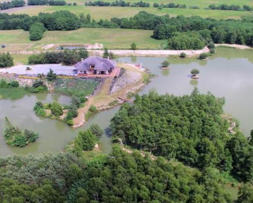 Ranczo 5 ha ze stawem blisko term w Uniejowie