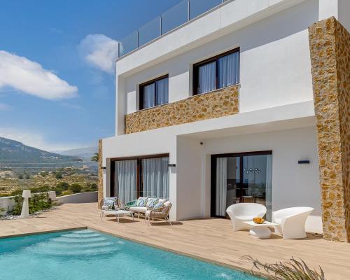 CUDOWNE WILLE W MIEJSCOWOŚCI FINESTRAT