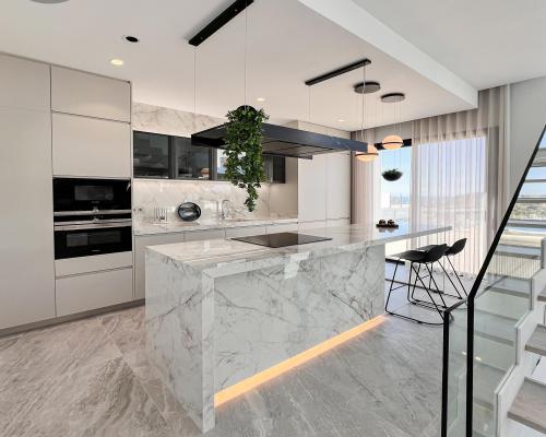 WILLA Z BASENEM INFINITY I WIDOKIEM NA MORZE