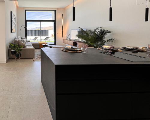 NOWOCZESNA WILLA Z PRYWATNYM BASENEM W FINESTRAT