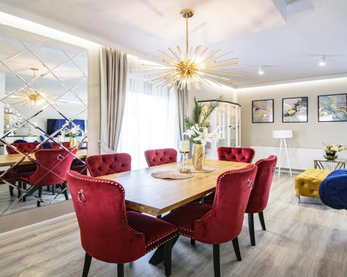 PIĘKNY DOM WOLNOSTOJĄCY - WYSOKI STANDARD