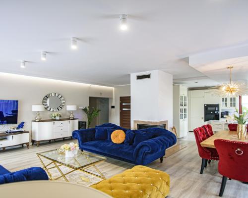 PIĘKNY DOM WOLNOSTOJĄCY - WYSOKI STANDARD