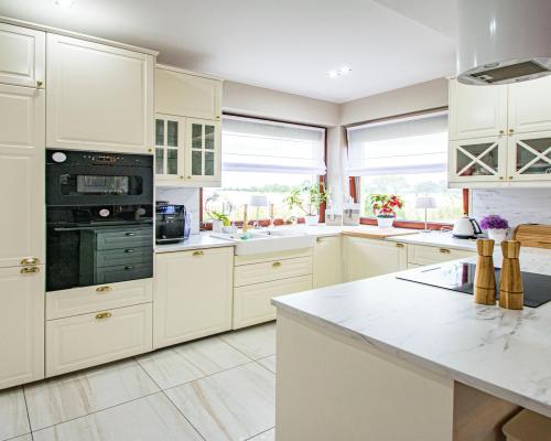 PIĘKNY DOM WOLNOSTOJĄCY - WYSOKI STANDARD