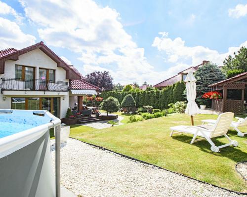 PIĘKNY DOM NA SPRZEDAŻ W SPOKOJNEJ OKOLICY