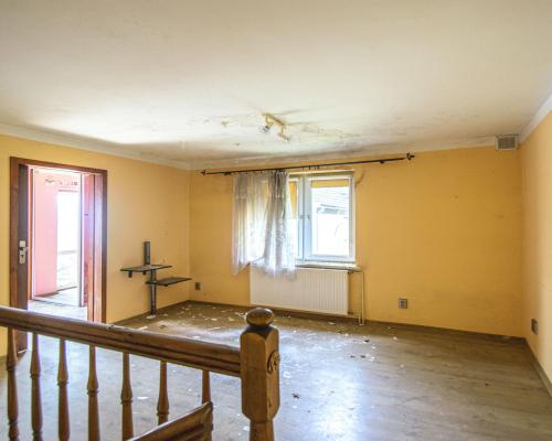 PÓŁ DOMU NA SPRZEDAŻ - 160M2 - DO REMOMTU - WITKÓW