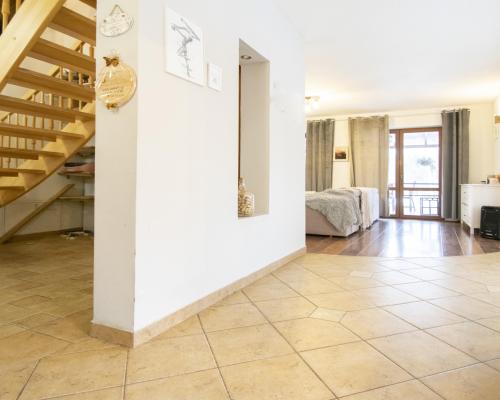 Dom wolnostojący, działka 0,5 Ha