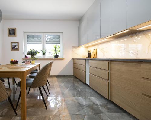 Dom szeregowy 115m2, garaż