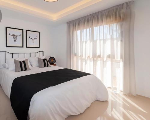 Doskonała willa w Los Alcázare