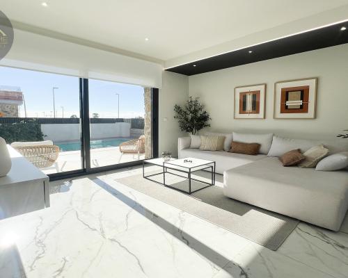 Nowy projekt willi z basenem w Ciudad Quesada