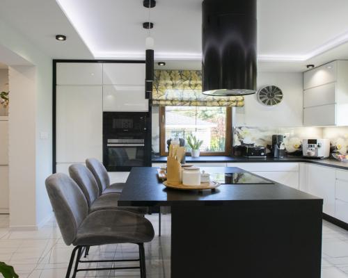 Dom z ogrodem i garażem 173m2