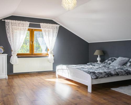 Dom z ogrodem i garażem 173m2