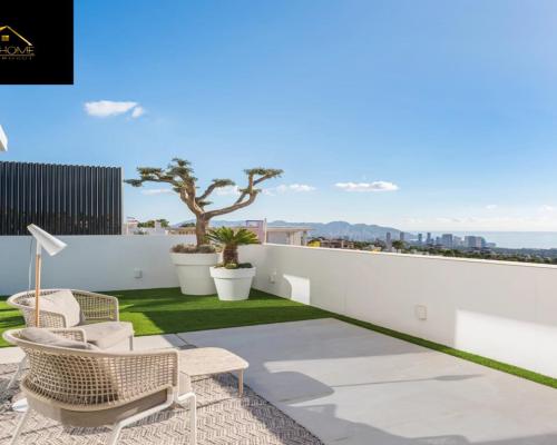 LUKSUSOWA WILLA Z WIDOKIEM NA MORZE