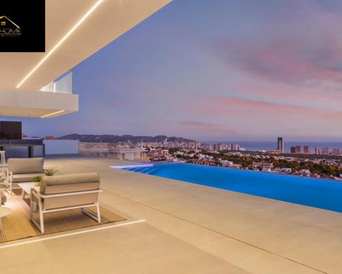 LUKSUSOWA WILLA Z WIDOKIEM NA MORZE