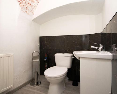 LOKAL UŻYTKOWY PRZY RYNKU NA SPRZEDAŻ