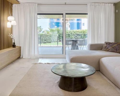 APARTAMENTY 50 METRÓW DO MORZA W PUNTA PRIMA