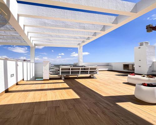 MIESZKANIA W NOWOCZESNYM KOMPLEKSIE W TORREVIEJA