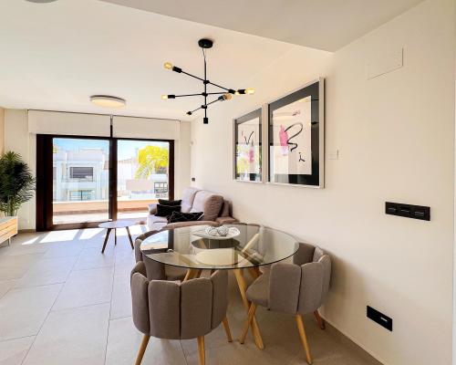 APARTAMENTY W LOS BALCONES, TORREVIEJA