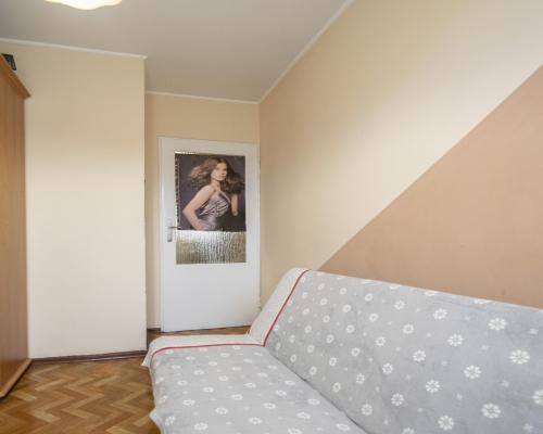 2pokojowe mieszkanie na Osiedlu Młodych z balkonem