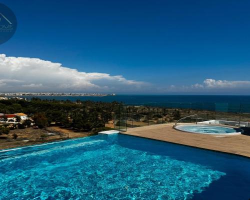 Apartament z widokiem na morze w Punta Prima