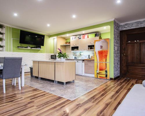 134,6M2/ 5 POKOI/ 2 BALKONY/ BLISKO CENTRUM