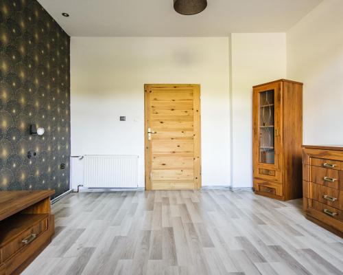 3 POKOJE/ 57,5M2/ PARTER/ 2 OGRODY/ OSOBNE WEJŚCIE