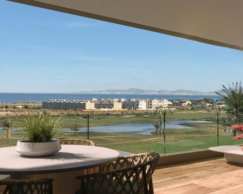 Atrakcyjne mieszkanie blisko plaży w Los Alcazares