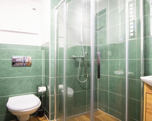 2 pokoje na parterze Świebodzice