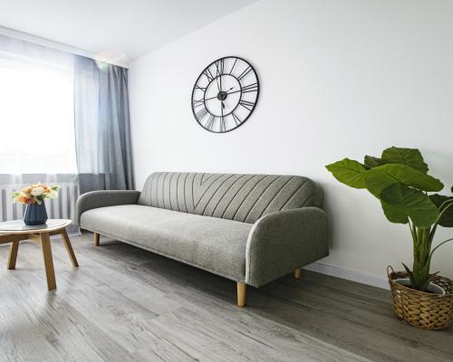 3 POKOJE/ BALKON/ PO KAPITALNYM REMONCIE