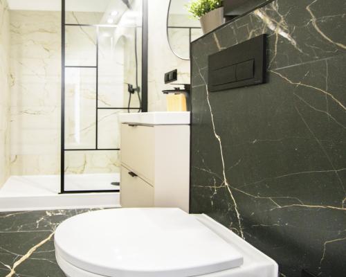 3 POKOJE/ BALKON/ PO KAPITALNYM REMONCIE