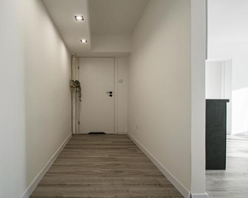 3 POKOJE/ BALKON/ PO KAPITALNYM REMONCIE