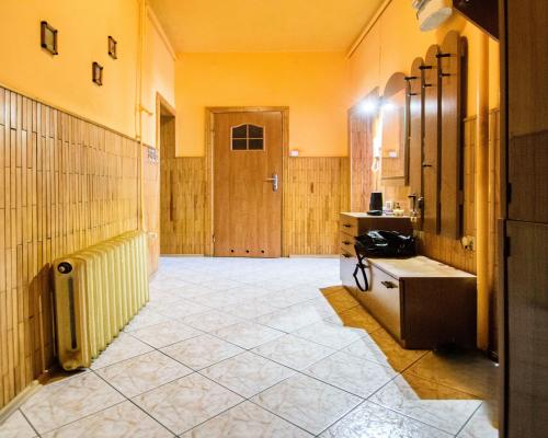 2 POKOJE/ OSOBNA KUCHNIA/ BLISKO CENTRUM