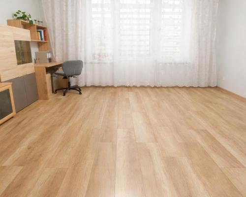 2 pokoje, 48m2 z balkonem, 1 piętro