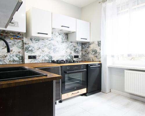 2 pokoje, 48m2 z balkonem, 1 piętro