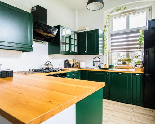 2 POKOJE/ 70,6M2/ PARTER