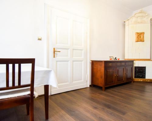 136m2, 4 pokoje, I piętro, 2 balkony