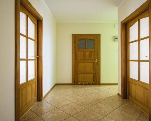 2 pokoje, balkon, 2 piętro /os. Zawiszów